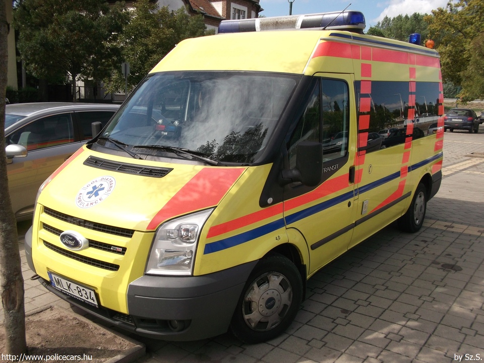 Ford Transit, Gól-Diatrans Kft., fotó: Sz.S.
Keywords: mentő mentőautó magyar Magyarország ambulance hungarian Hungary MLK-834