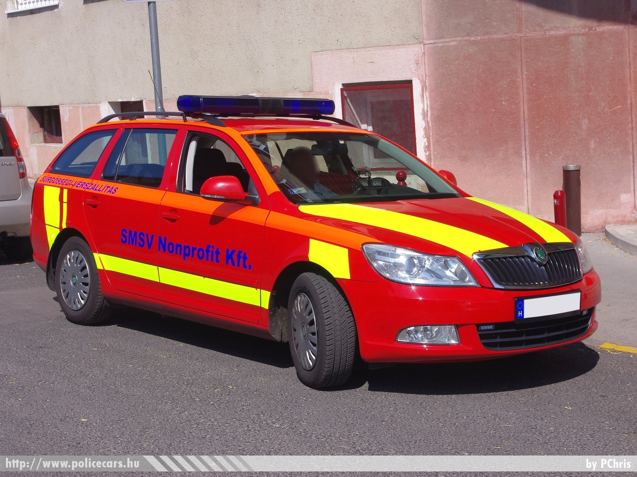 Skoda Octavia II facelift, SMSV, vérszállítás, fotó: PChris
Keywords: mentő mentőautó magyar Magyarország ambulance hungarian Hungary