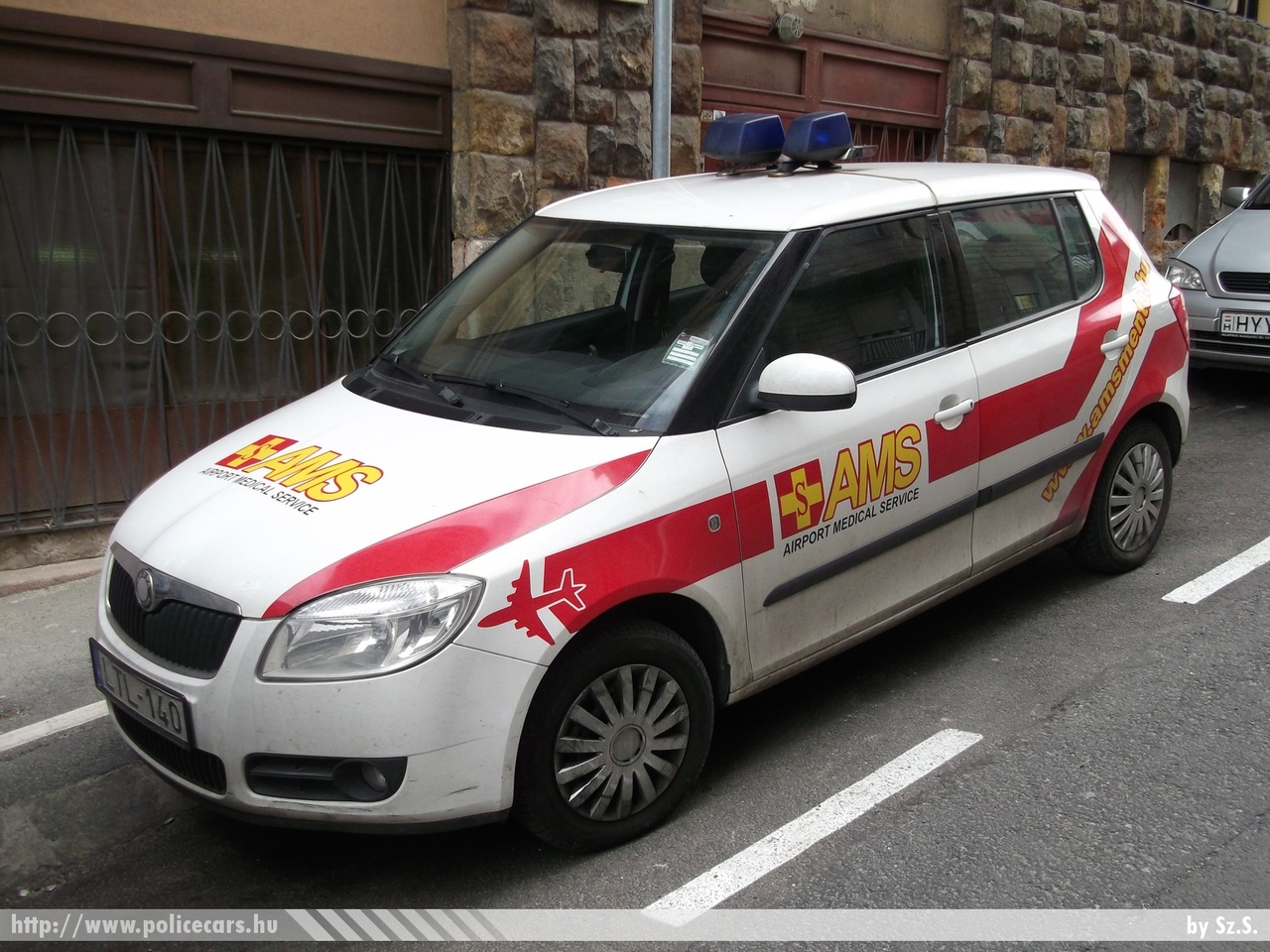 Skoda Fabia II, AMS Assistance Kft., fotó: Sz.S.
Keywords: magyar Magyarország mentő mentőautó Hungary hungarian ambulance LTL-140