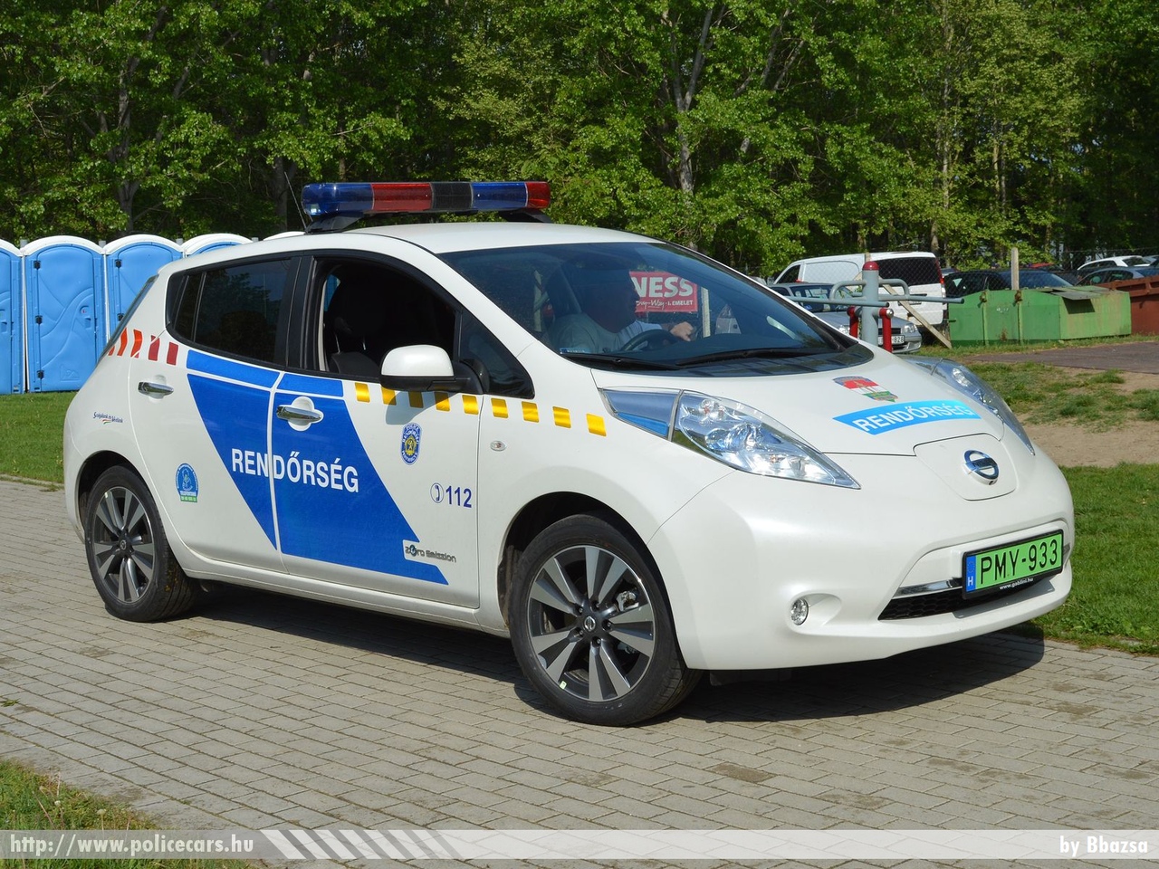 Nissan Leaf, fotó: Bbazsa
Keywords: magyar Magyarország rendőr rendőrautó rendőrség Hungary hungarian police policecar PMY-933