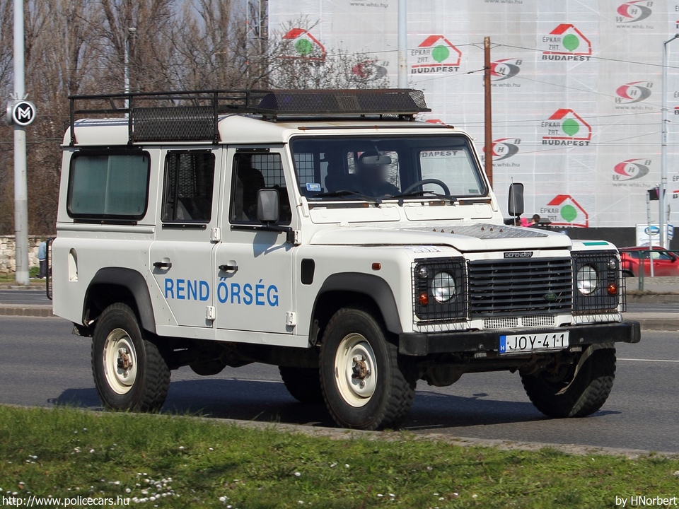 Land Rover Defender, fotó: HNorbert
Keywords: rendőrség rendőr rendőrautó magyar Magyarország hungarian Hungary police policecar JOY-411