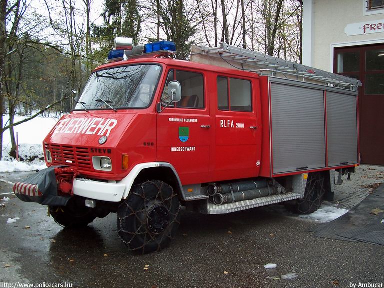 Steyr 690, fotó: Ambucar
Keywords: Ausztria osztrák tûzoltó tûzoltóautó tûzoltóság