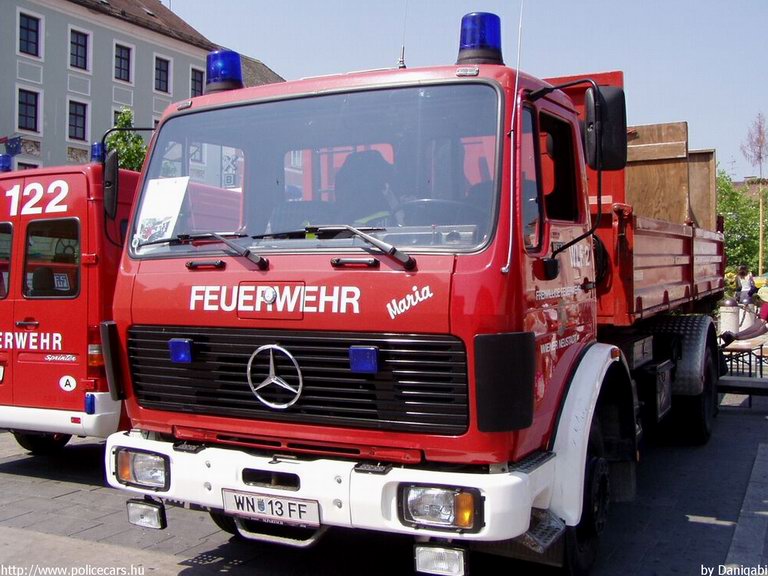 Mercedes, fotó: Danigabi
Keywords: Ausztria osztrák tûzoltó tûzoltóautó tûzoltóság