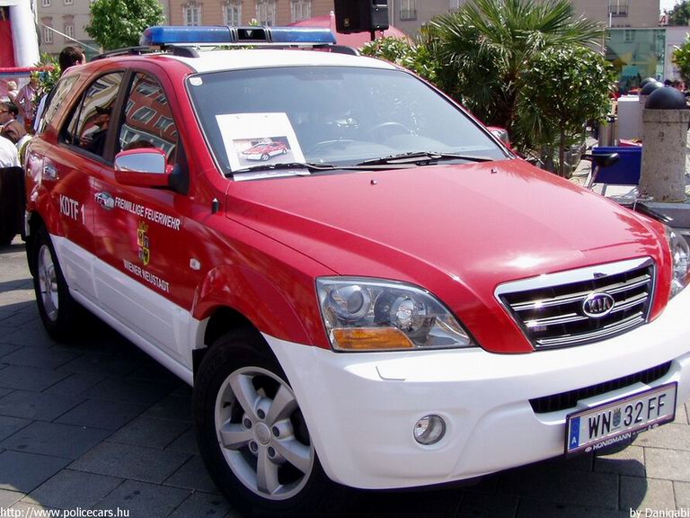 Kia Sorento, fotó: Danigabi
Keywords: Ausztria osztrák tûzoltó tûzoltóautó tûzoltóság