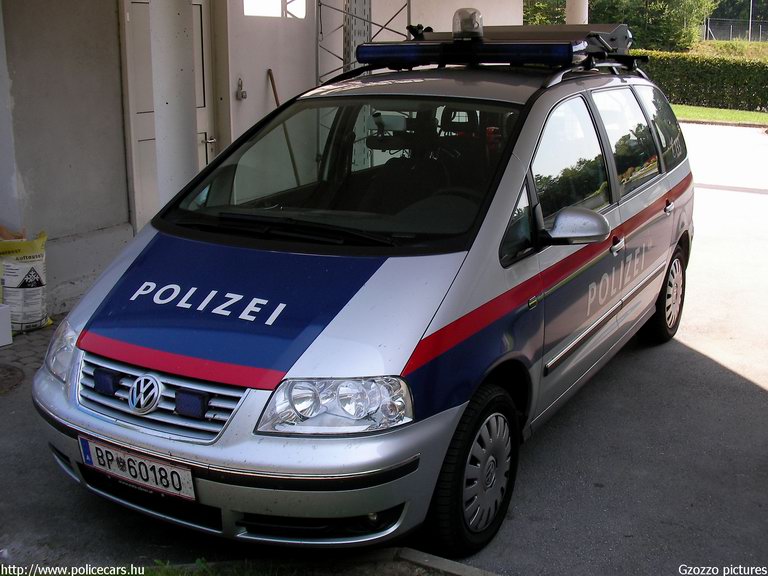 Volkswagen Sharan, fotó: Gzozzo pictures
Keywords: Ausztria osztrák rendőr rendőrautó rendőrség police policecar Austria
