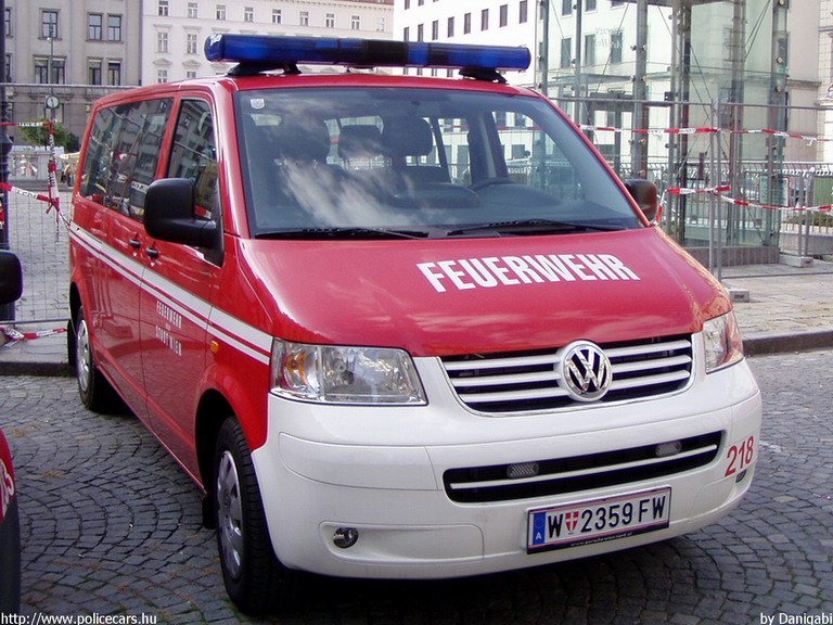 VW Transporter T5, fotó: Danigabi
Keywords: Ausztria osztrák tûzoltó tûzoltóautó tûzoltóság