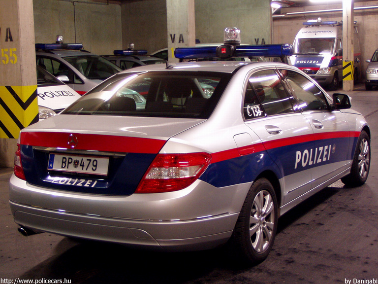Mercedes-Benz C220 CDI, fotó: Danigabi
Keywords: Ausztria osztrák rendőr rendőrautó rendőrség police policecar Austria