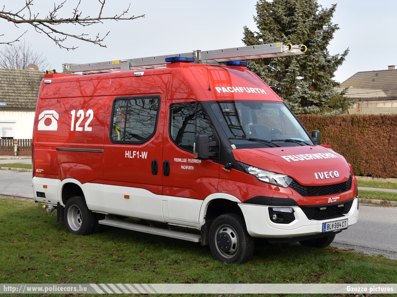 Iveco Magirus Lohr HLF1-W, Pachfurt, fotó: Gzozzo pictures
Keywords: osztrák Ausztria tûzoltó tûzoltóautó tûzoltóság fire firetruck Austria