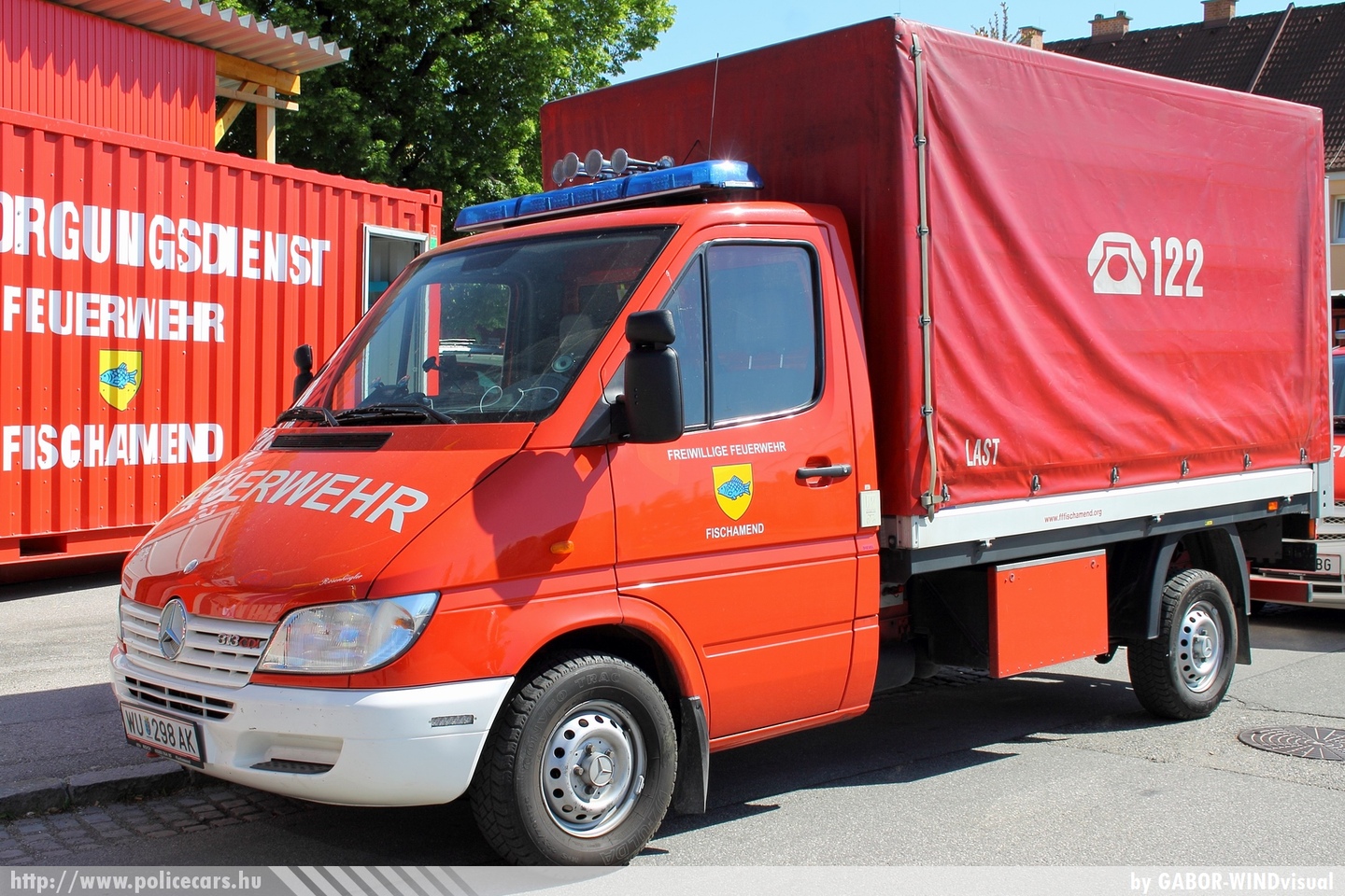 Mercedes Sprinter 313CDI, Fischamend, fotó: GABOR-WINDvisual
Keywords: osztrák Ausztria tûzoltó tûzoltóautó tûzoltóság fire firetruck Austria