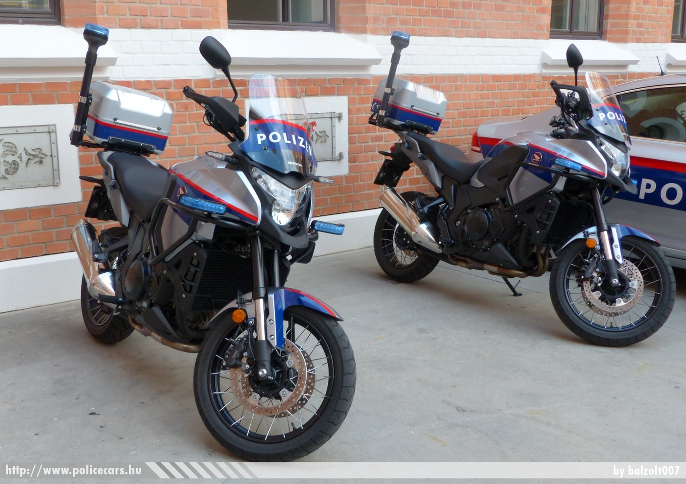 Honda, fotó: balzolt007
Keywords: osztrák Ausztria rendőr rendőrmotor rendőrség police policebike Austria austrian