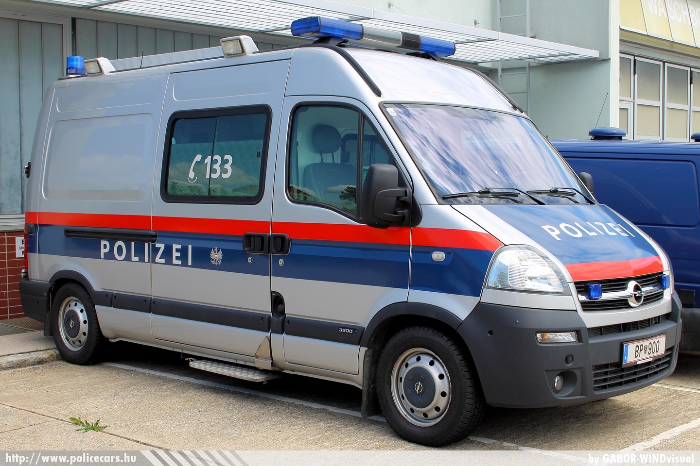 Opel Movano, fotó: GABOR-WINDvisual
Keywords: osztrák Ausztria rendőr rendőrautó rendőrség police policecar Austria austrian