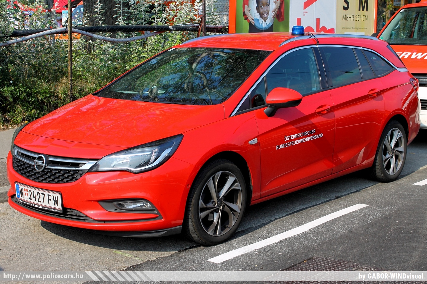 Opel Astra J, fotó: GABOR-WINDvisual
Keywords: osztrák Ausztria tûzoltó tûzoltóautó tûzoltóság fire firetruck Austria