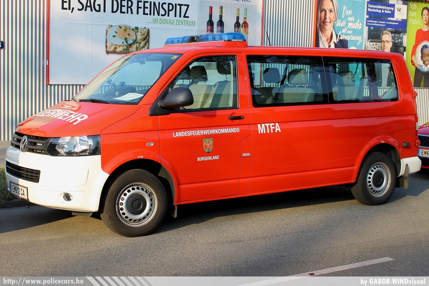 Volkswagen Transporter T5, fotó: GABOR-WINDvisual
Keywords: osztrák Ausztria tûzoltó tûzoltóautó tûzoltóság fire firetruck Austria