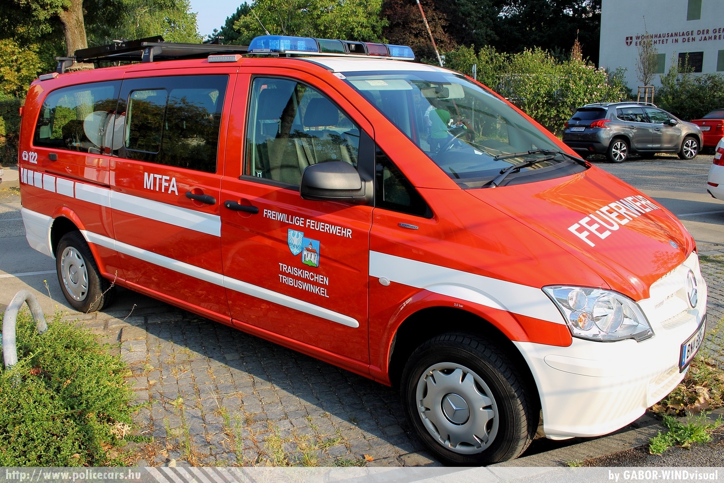 Mercedes Vito, Traiskirchen Tribuswinkel, fotó: GABOR-WINDvisual
Keywords: osztrák Ausztria tûzoltó tûzoltóautó tûzoltóság fire firetruck Austria