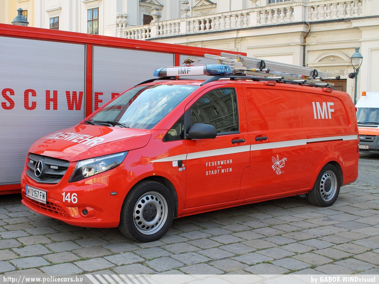 Mercedes Vito, Bécs, fotó: GABOR-WINDvisual
Keywords: osztrák Ausztria tûzoltó tûzoltóautó tûzoltóság fire firetruck Austria