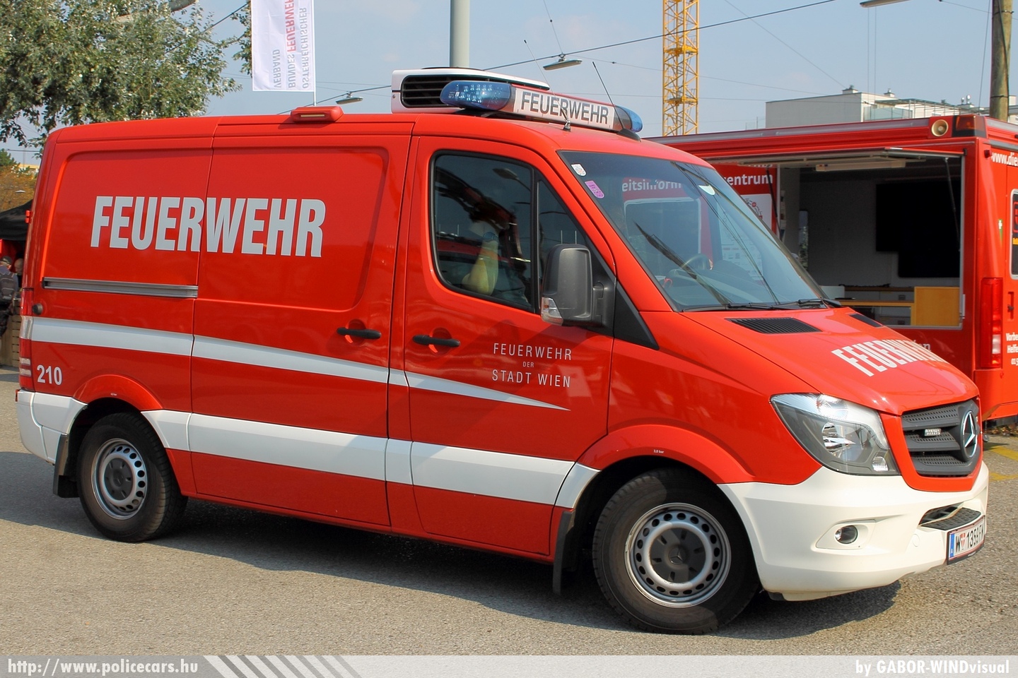 Mercedes Sprinter II Facelift, Bécs, fotó: GABOR-WINDvisual
Keywords: osztrák Ausztria tûzoltó tûzoltóautó tûzoltóság fire firetruck Austria
