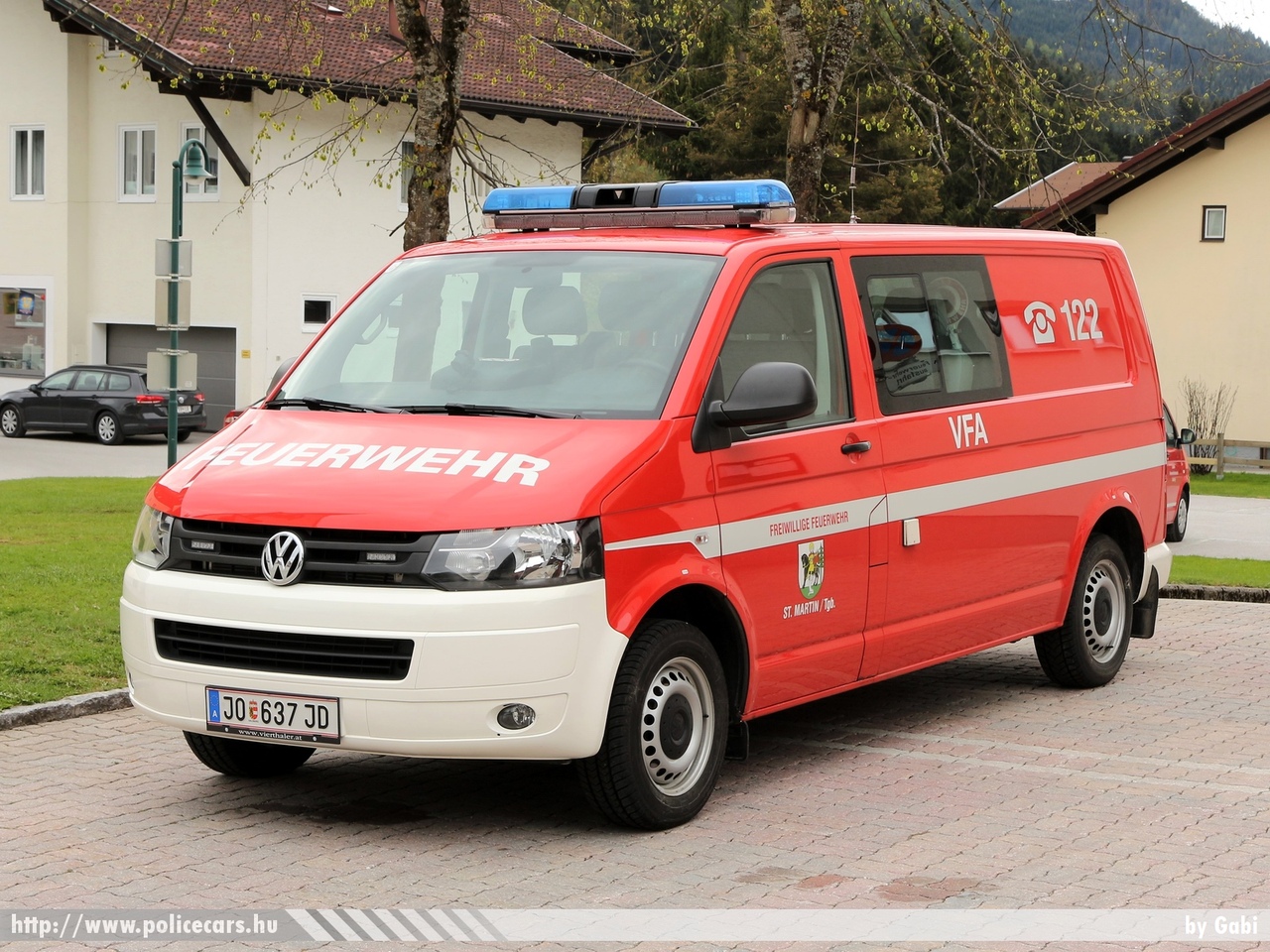 Volkswagen Transporter T5, St. Martin, fotó: Gabi
Keywords: osztrák Ausztria tûzoltó tûzoltóautó tûzoltóság fire firetruck Austria
