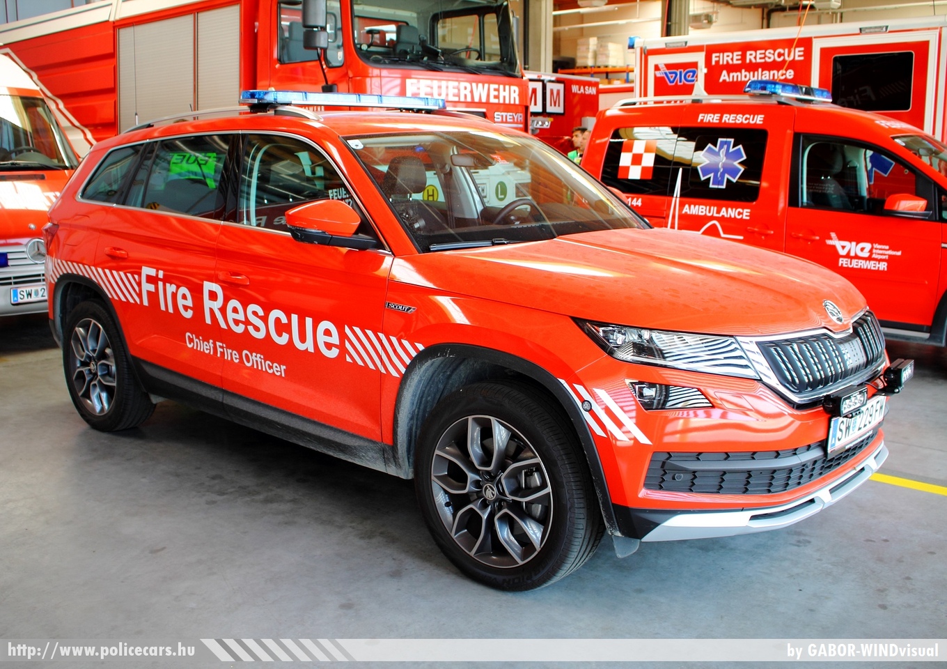 Skoda Kodiaq, Vienna International Airport, fotó: GABOR-WINDvisual
Keywords: osztrák Ausztria tûzoltó tûzoltóautó tûzoltóság fire firetruck Austria