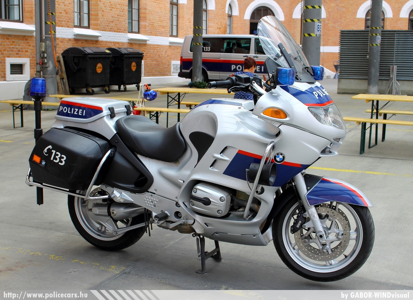 BMW, fotó: GABOR-WINDvisual
Keywords: osztrák Ausztria rendőr rendőrmotor rendőrség police policebike Austria austrian