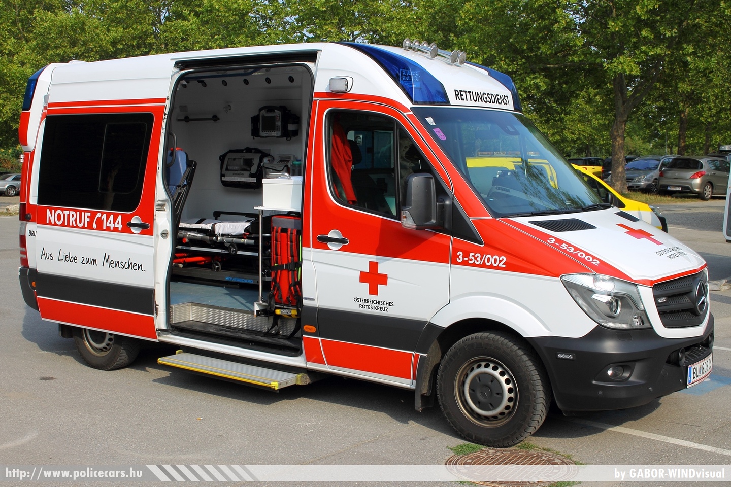 Mercedes Sprinter II Facelift, Österreichisches Rotes Kreuz, fotó: GABOR- WINDvisual
Keywords: osztrák Ausztria mentő mentőautó ambulance austrian Austria