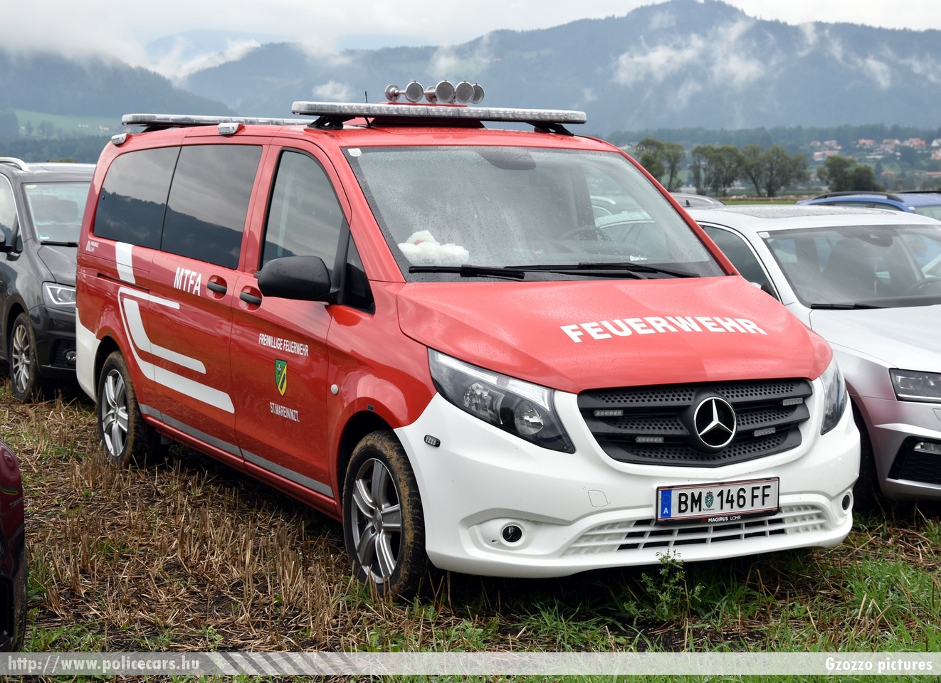 Mercedes Vito, Sankt Marein im Mürztal, fotó: Gzozzo pictures
Keywords: osztrák Ausztria tûzoltó tûzoltóautó tûzoltóság fire firetruck Austria