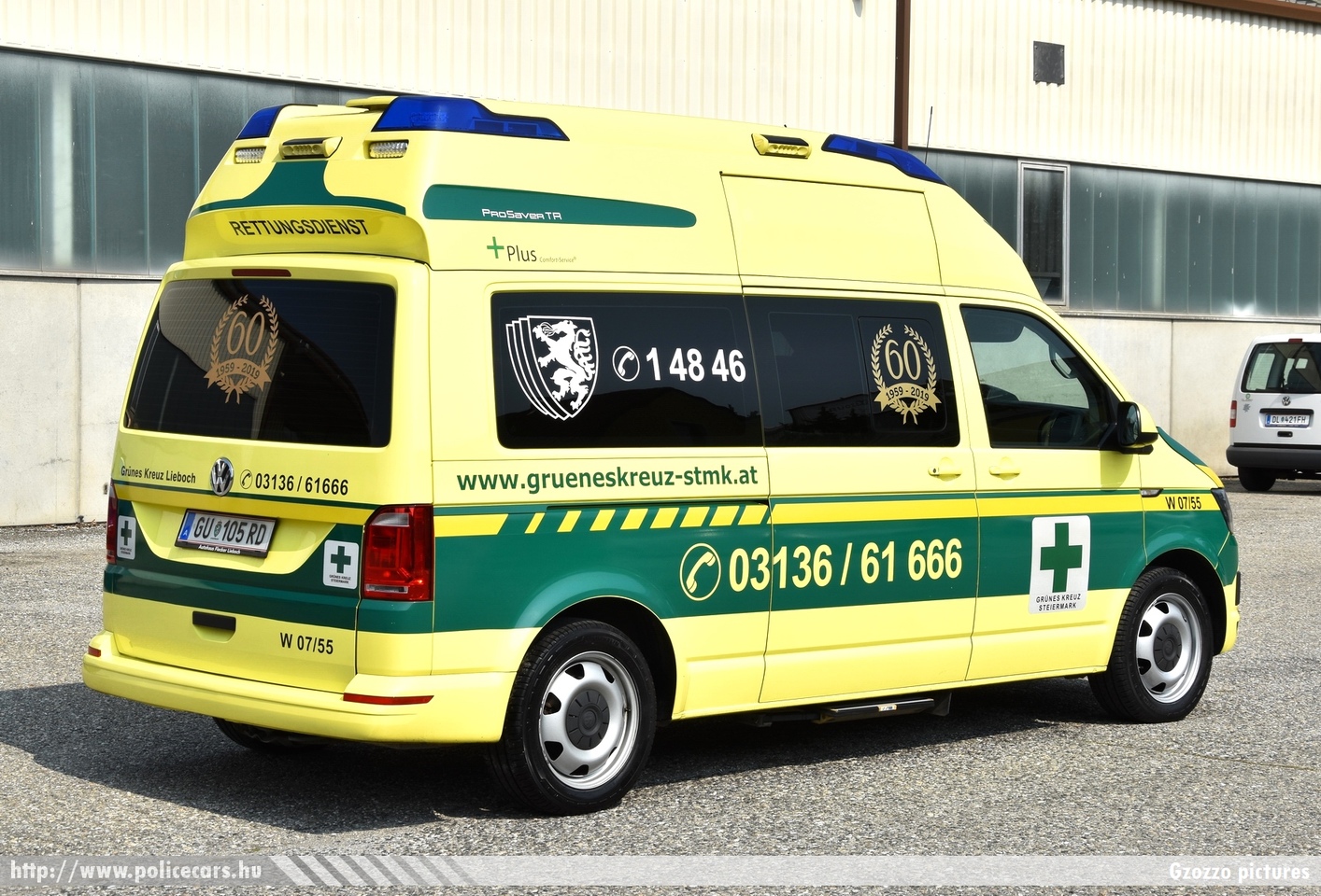 Volkswagen Transporter T6, Grünes Kreuz Steiermark, Lieboch, fotó: Gzozzo pictures
Keywords: osztrák Ausztria mentő mentőautó ambulance austrian Austria