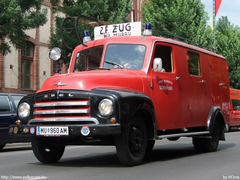 Opel Blitz, fotó: PChris
Keywords: Ausztria osztrák tûzoltóautó tûzoltóság