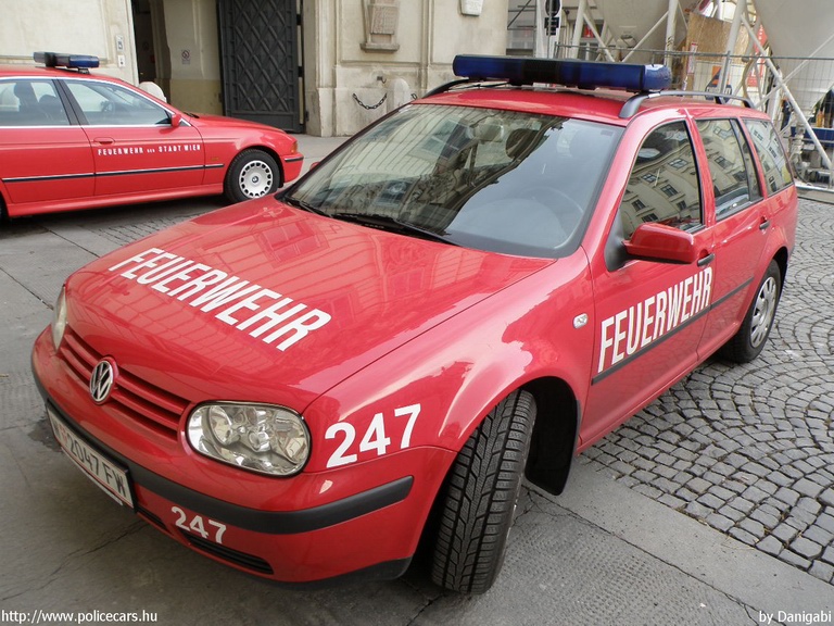 Volkswagen Golf IV Variant, fotó: Danigabi
Keywords: Ausztria osztrák tûzoltó tûzoltóautó tûzoltóság