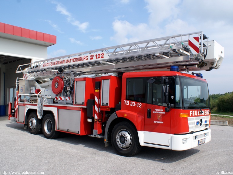 Mercedes-Benz Econic 2633, Mattersburg, fotó: Bbazsa
Keywords: Ausztria osztrák tûzoltó tûzoltóautó tûzoltóság