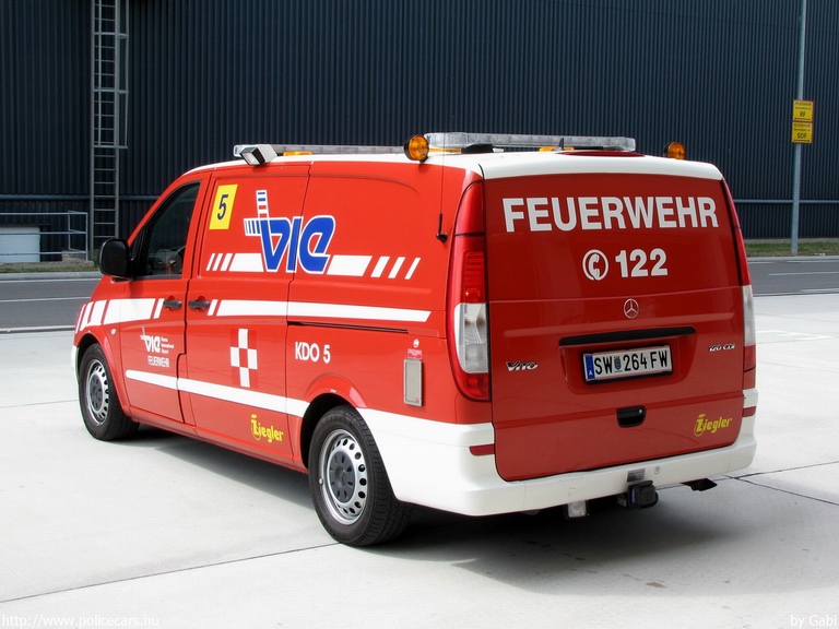 Mercedes-Benz Vito 109 CDi, Vienna International Airport, fotó: Gabi
Keywords: osztrák Ausztria tûzoltó tûzoltóautó tûzoltóság