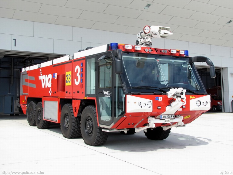 MAN Ziegler Z8, Vienna International Airport, fotó: Gabi
Keywords: osztrák Ausztria tûzoltó tûzoltóautó tûzoltóság