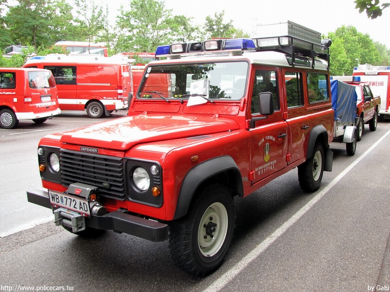 Land Rover Defender, fotó: Gabi
Keywords: osztrák Ausztria tûzoltó tûzoltóautó tûzoltóság