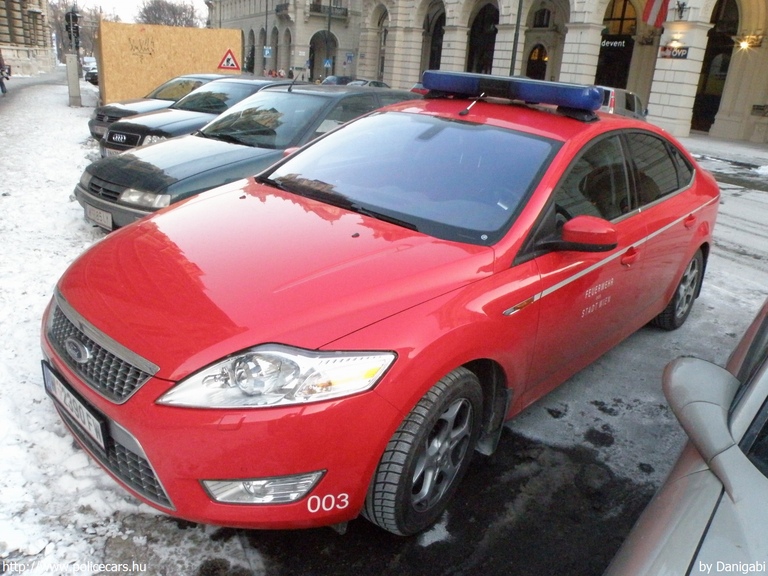 Ford Mondeo, fotó: Danigabi
Keywords: osztrák Ausztria tûzoltó tûzoltóautó tûzoltóság W2390FW