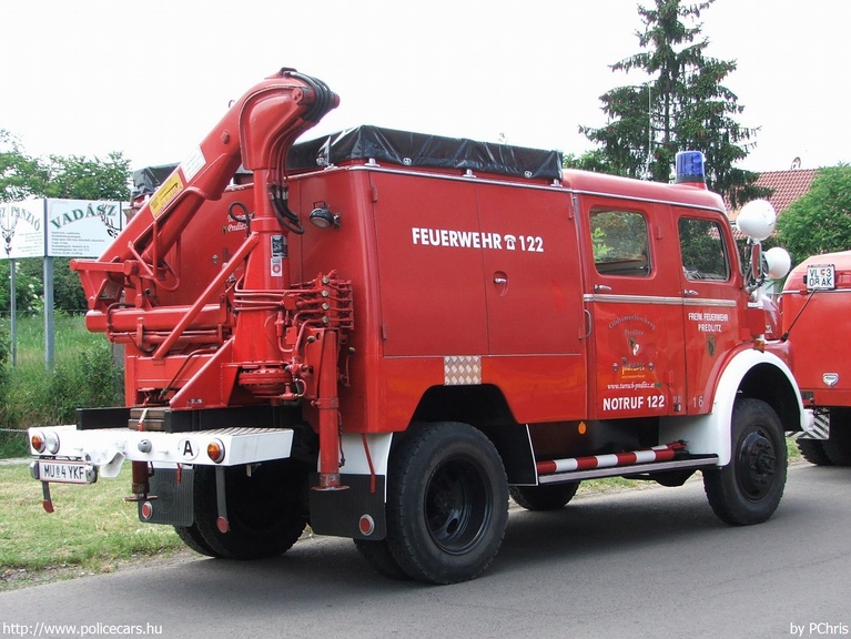 Mercedes-Benz 710, fotó: PChris
Keywords: tûzoltó tûzoltóautó tûzoltóság osztrák Ausztria MU4YKF