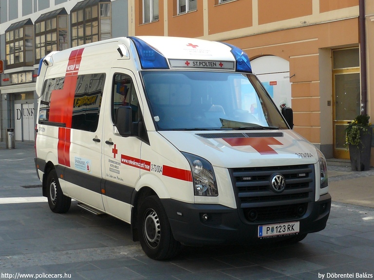 Volkswagen Crafter, fotó: Döbrentei Balázs
Keywords: mentő mentőautó Ausztria osztrák P123RK
