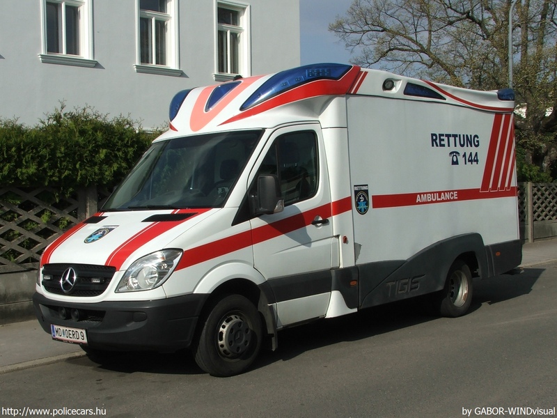 Mercedes-Benz Sprinter II, fotó: GABOR-WINDvisual
Keywords: mentő mentőautó Ausztria osztrák MDOERD9