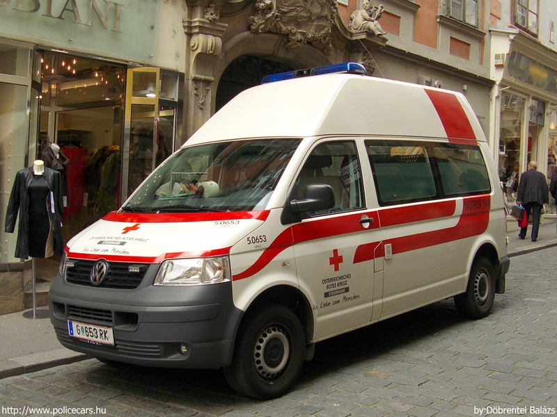 Volkswagen Transporter T5, fotó: Döbrentei Balázs
Keywords: mentő mentőautó Ausztria osztrák G-653RK