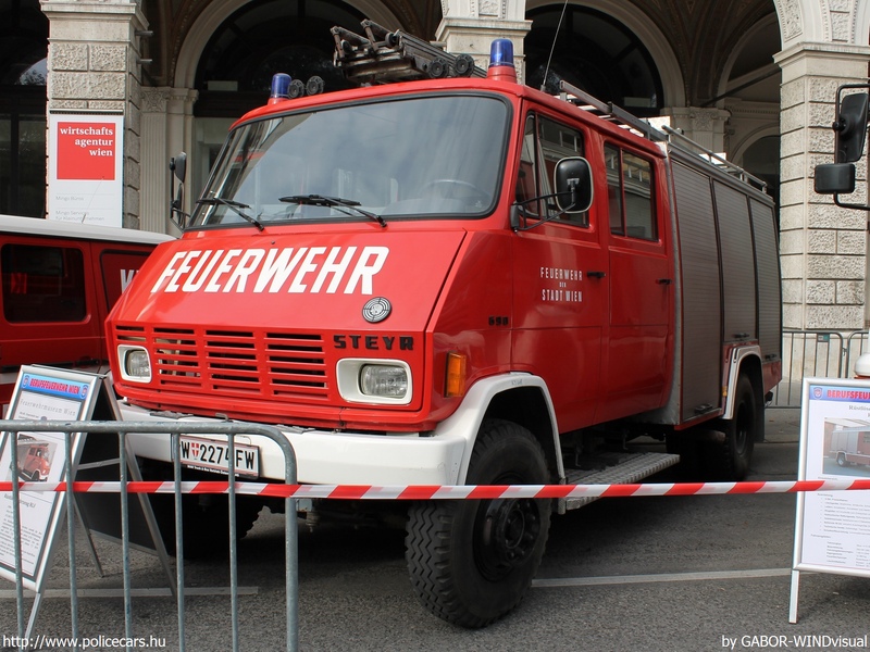 Steyr 690, fotó: GABOR-WINDvisual
Keywords: Ausztria osztrák tûzoltó tûzoltóautó tûzoltóság W2274FW