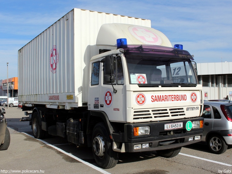 Steyr 18S26, fotó: Gabi
Keywords: osztrák Ausztria mentő mentőautó