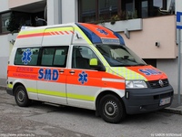au744.jpg