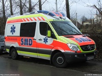 au752.jpg
