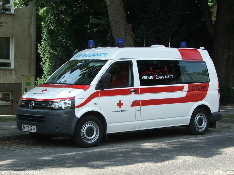 Volkswagen Transporter T5 facelift, fotó: GABOR-WINDvisual
Keywords: osztrák Ausztria mentő mentőautó ambulance austrian Austria
