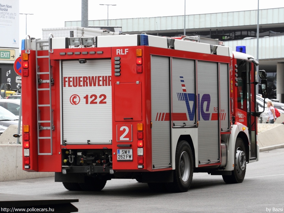Mercedes-Benz Econic, Vienna International Airport, fotó: Bazsi
Keywords: Ausztria osztrák tûzoltó tûzoltóautó tûzoltóság fire firetruck austrian Austria