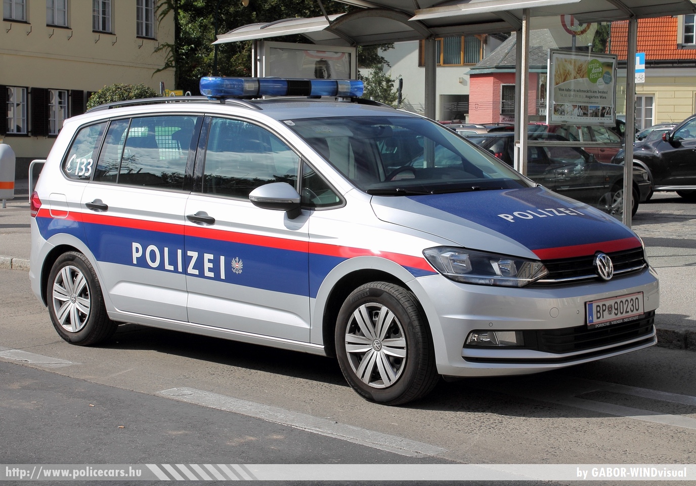 Volkswagen Touran, fotó: GABOR-WINDvisual
Keywords: osztrák Ausztria rendőr rendőrautó rendőrség police policecar Austria austrian