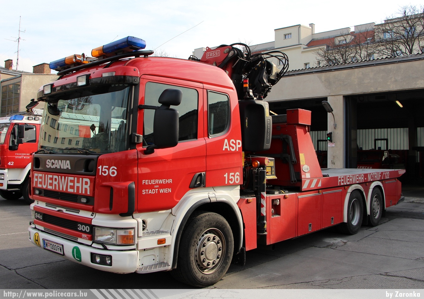 Scania 94G 300, Bécs, fotó: Zaronka
Keywords: reptér Ausztria osztrák tûzoltó tûzoltóautó tûzoltóság fire firetruck austrian Austria