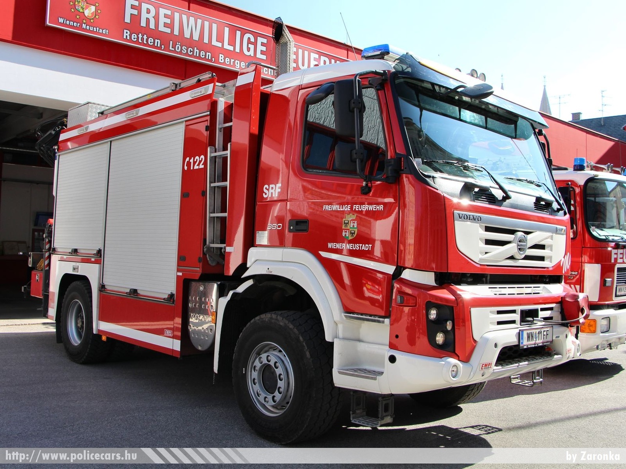 Volvo FMX380 EMPL, Wiener Neustadt, fotó: Zaronka 
Keywords: Ausztria osztrák tûzoltó tûzoltóautó tûzoltóság 