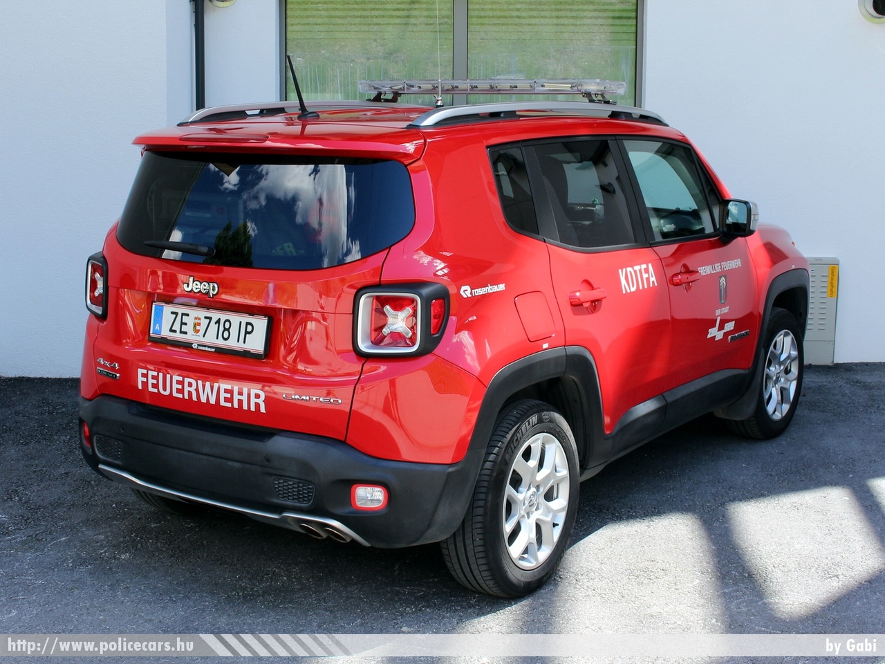 Jeep Renegade Limited 4x4, fotó: Gabi
Keywords: osztrák Ausztria tûzoltó tûzoltóautó tûzoltóság