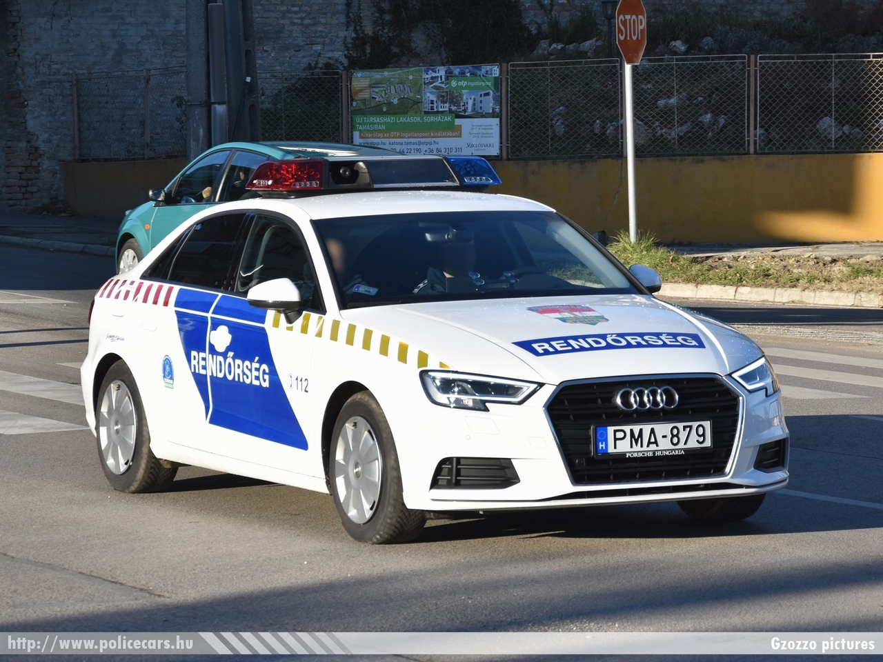 Audi A3 Limousine TFSI, fotó: Gzozzo pictures
Keywords: PMA-879 rendőr rendőrautó rendőrség magyar Magyarország police policecar Hungary hungarian
