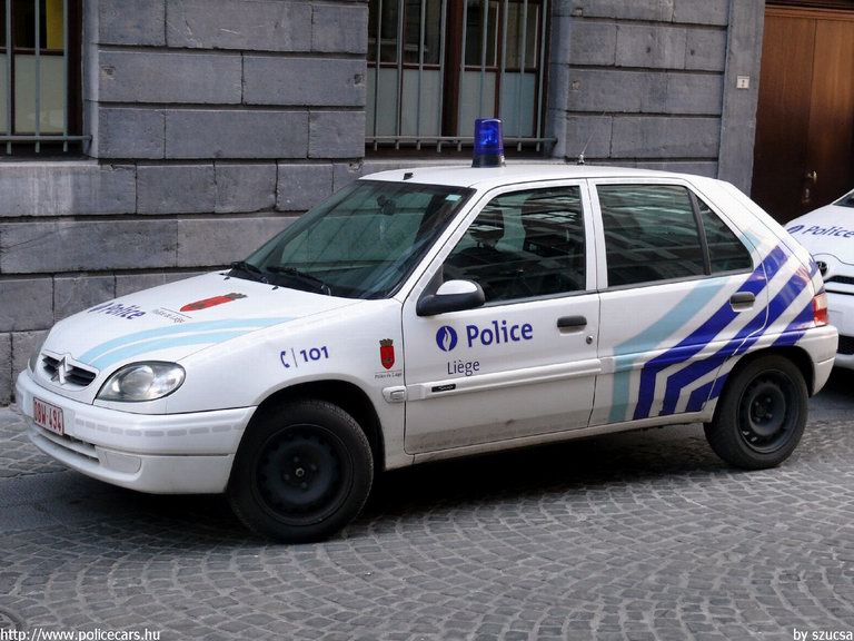 Citroen Saxo, fotó: szucsa
Keywords: rendőr rendőrautó rendőrség Belgium belga