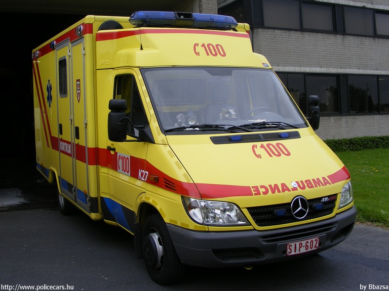 Mercedes Sprinter, fotó: Bbazsa
Keywords: mentő mentőautó belga Belgium